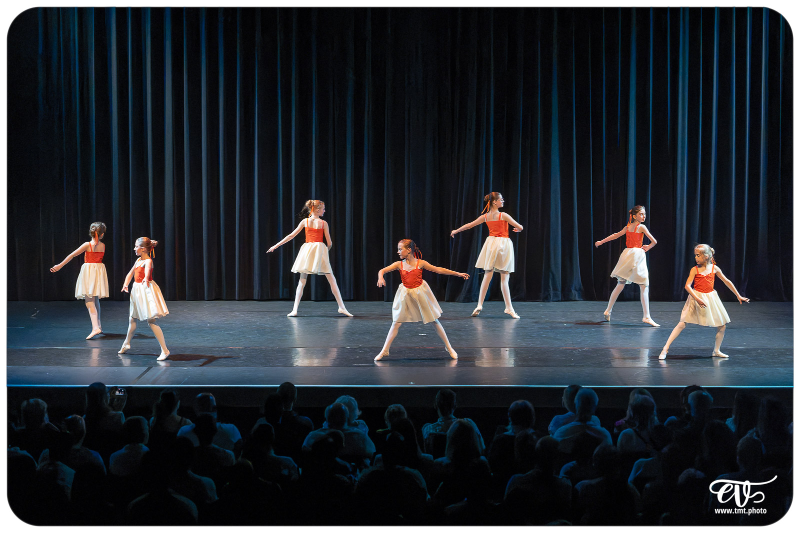 ECOLE DE DANSE CÉCILE ADAMOW